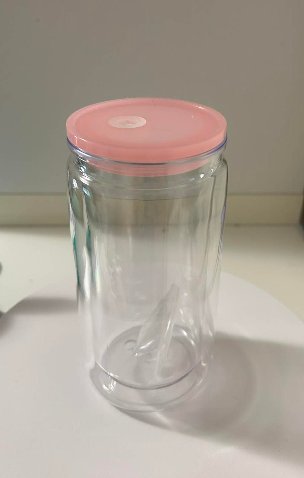 16oz(473mil) Caned Shape Acrylic Snow Globe With Baby Pink Color Lid